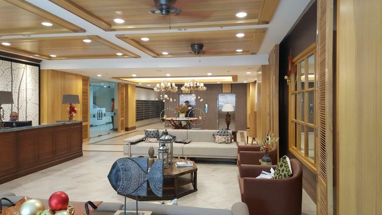 Deanettes Property Rental-Cedar Peak Condo バギオ エクステリア 写真